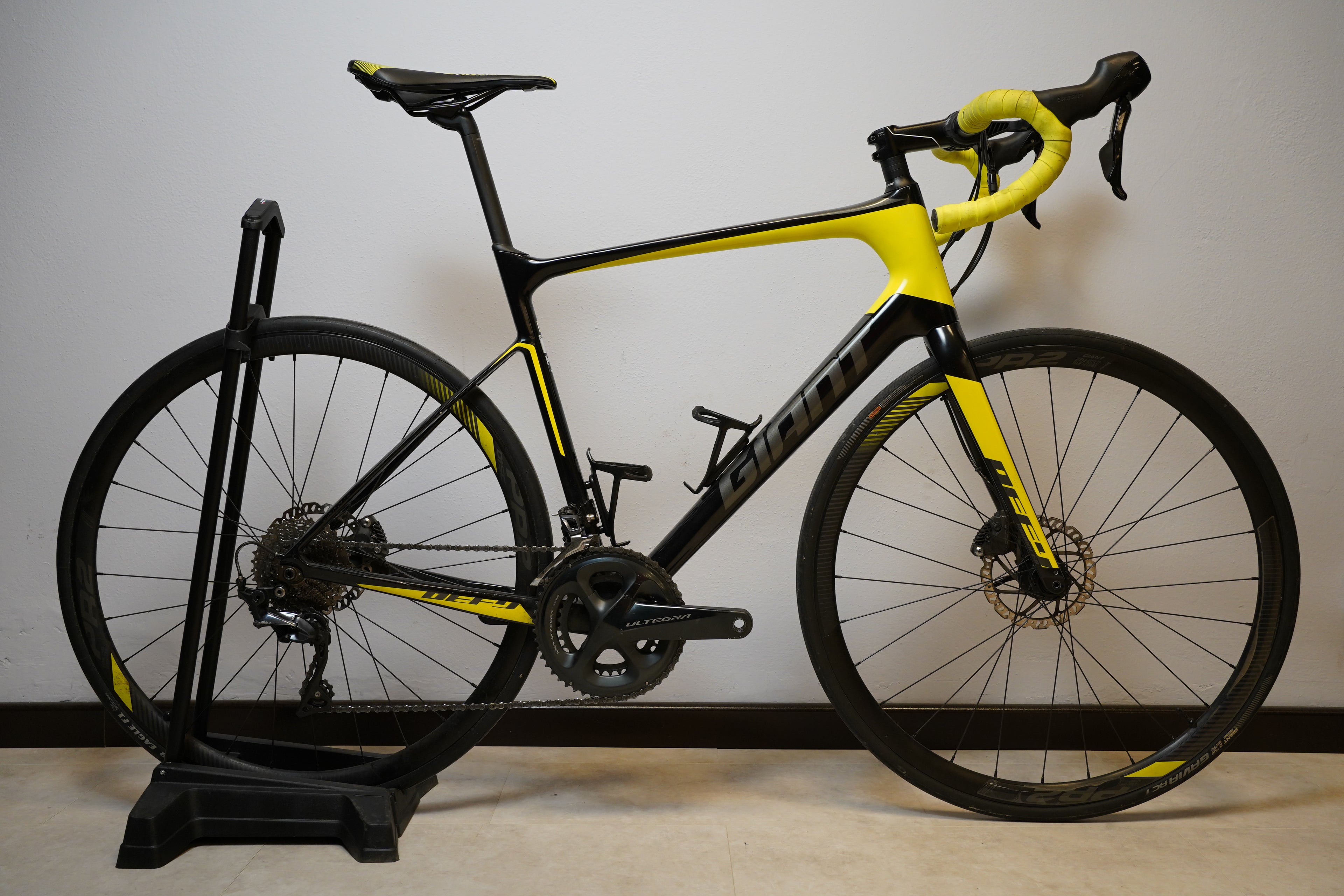 Defy Advanced 1 2018