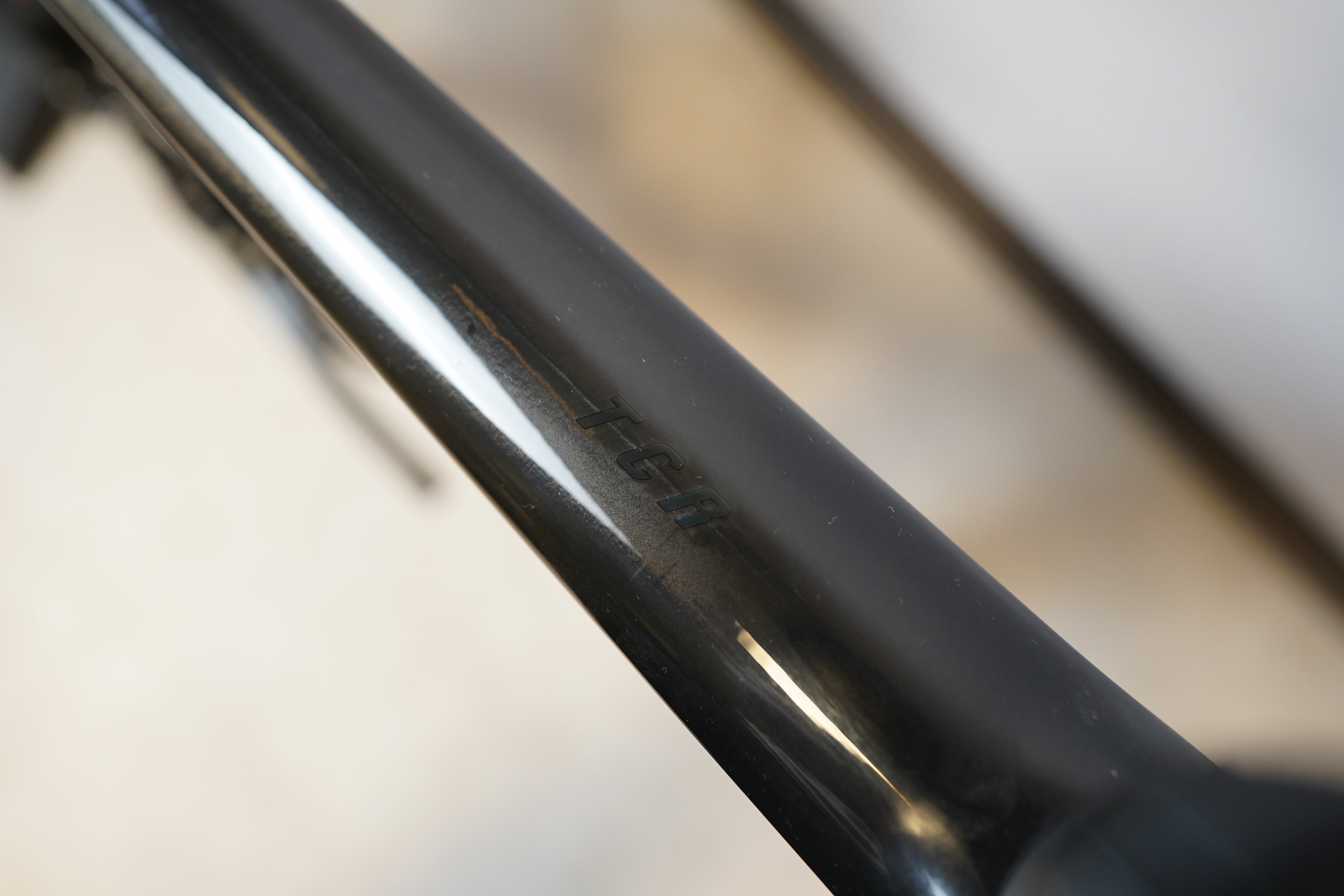 TCR Advanced Pro 2025 Custom