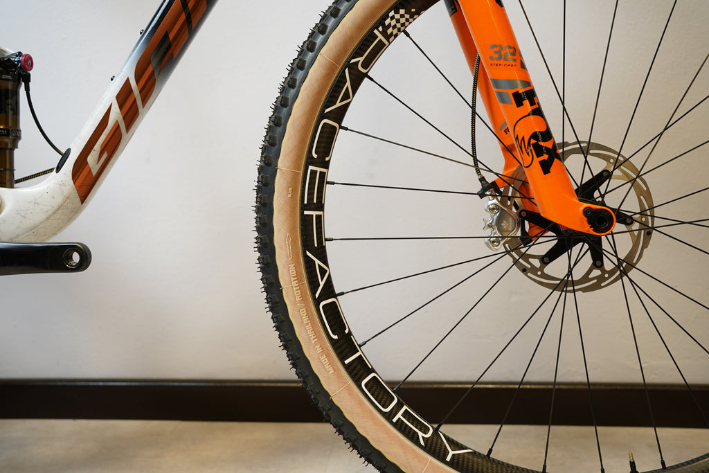 Giant Anthem Advanced 29 Custom 2024