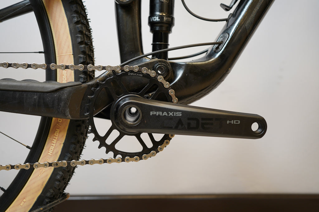 Giant Anthem Advanced Pro 2 2022 (custom)