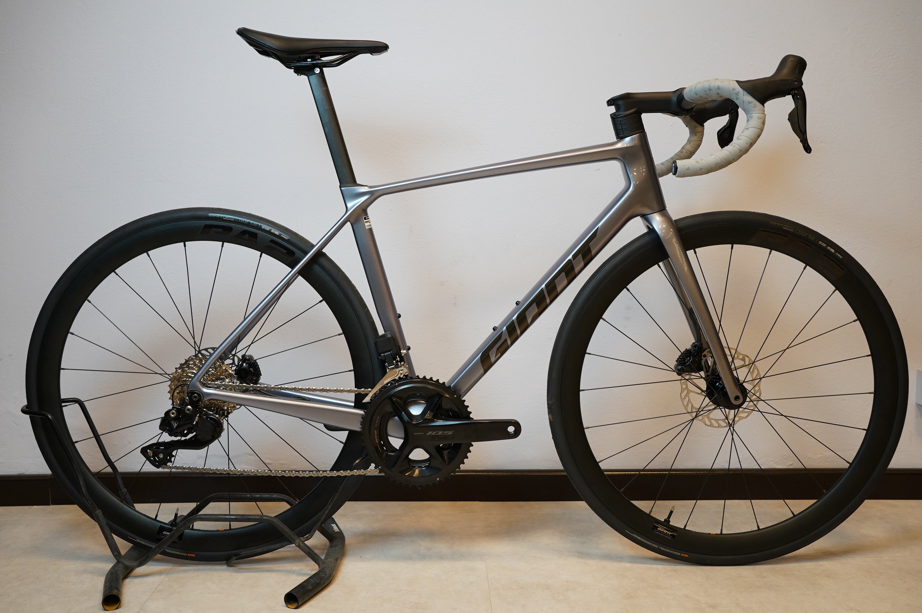 Giant TCR Advanced Pro Custom 2025