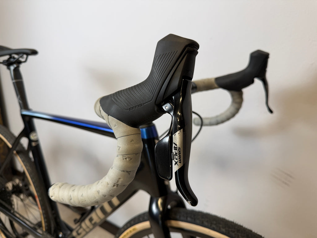 Giant TCX Advanced Pro 0 custom