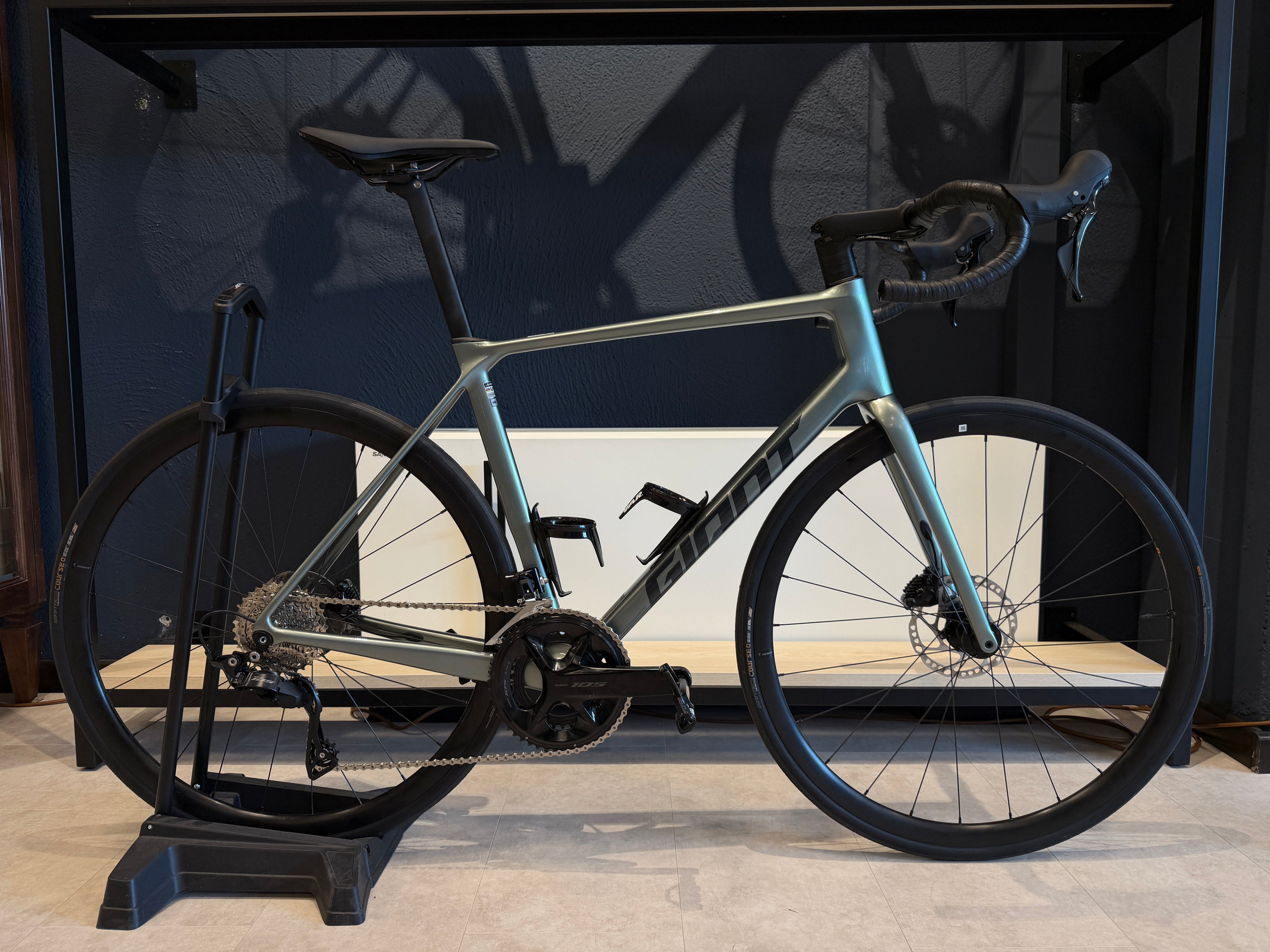 Giant TCR Advanced 2 (KOM) 2026