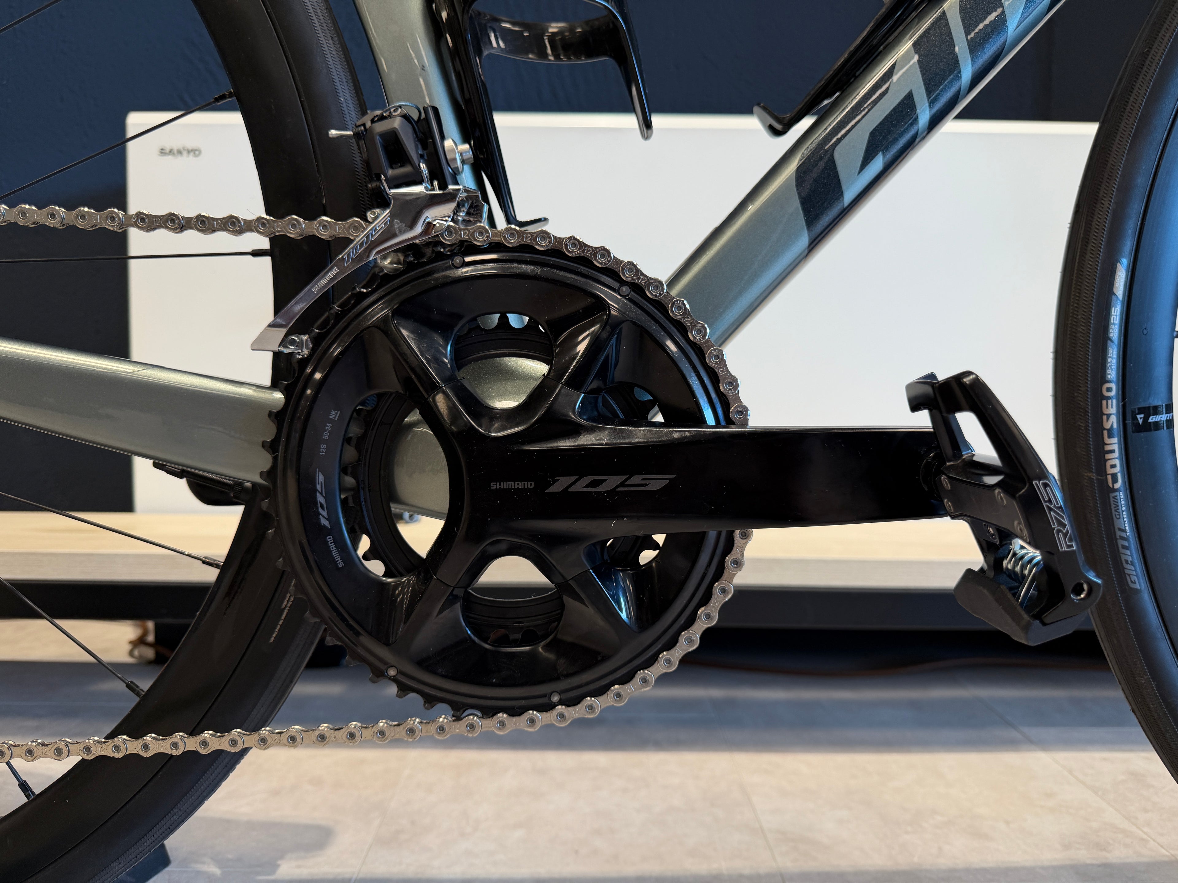 Giant TCR Advanced 2 (KOM) 2026