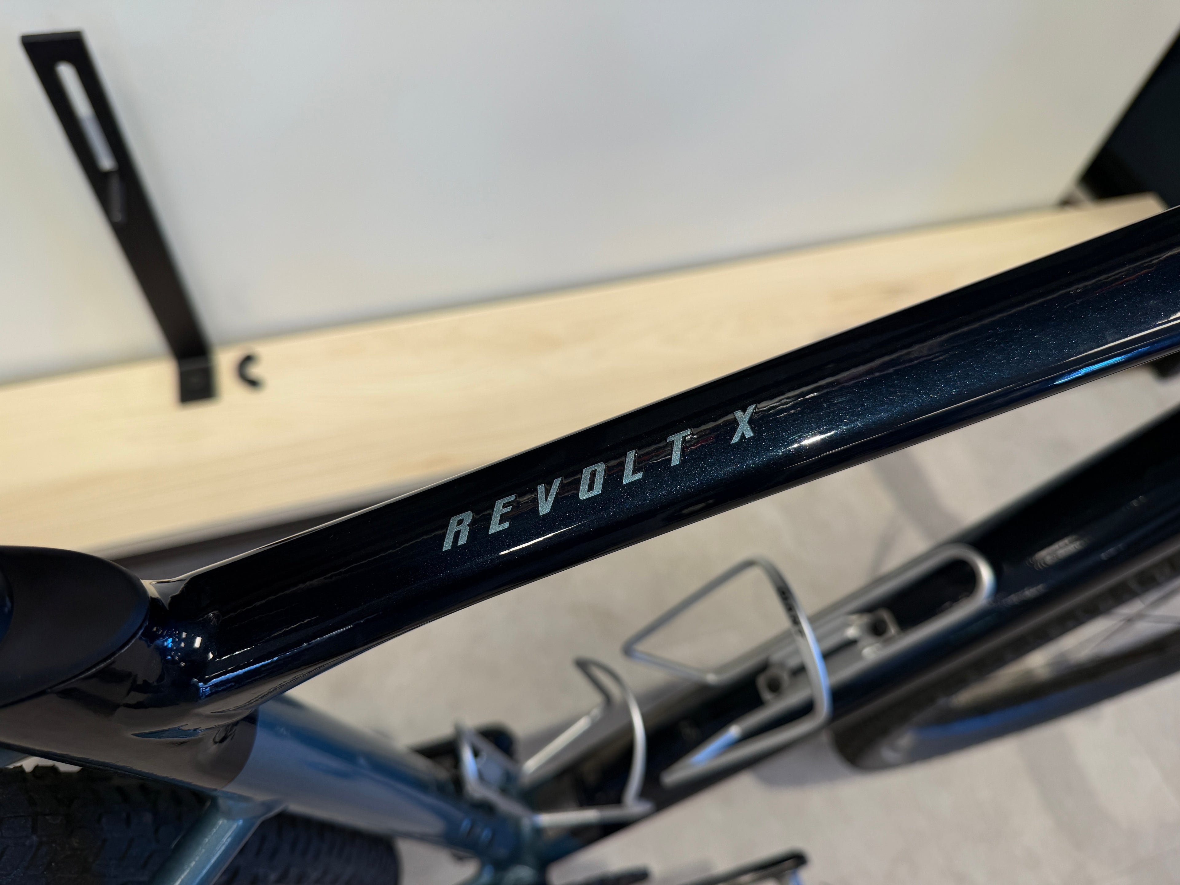 Giant Revolt X 1 2023