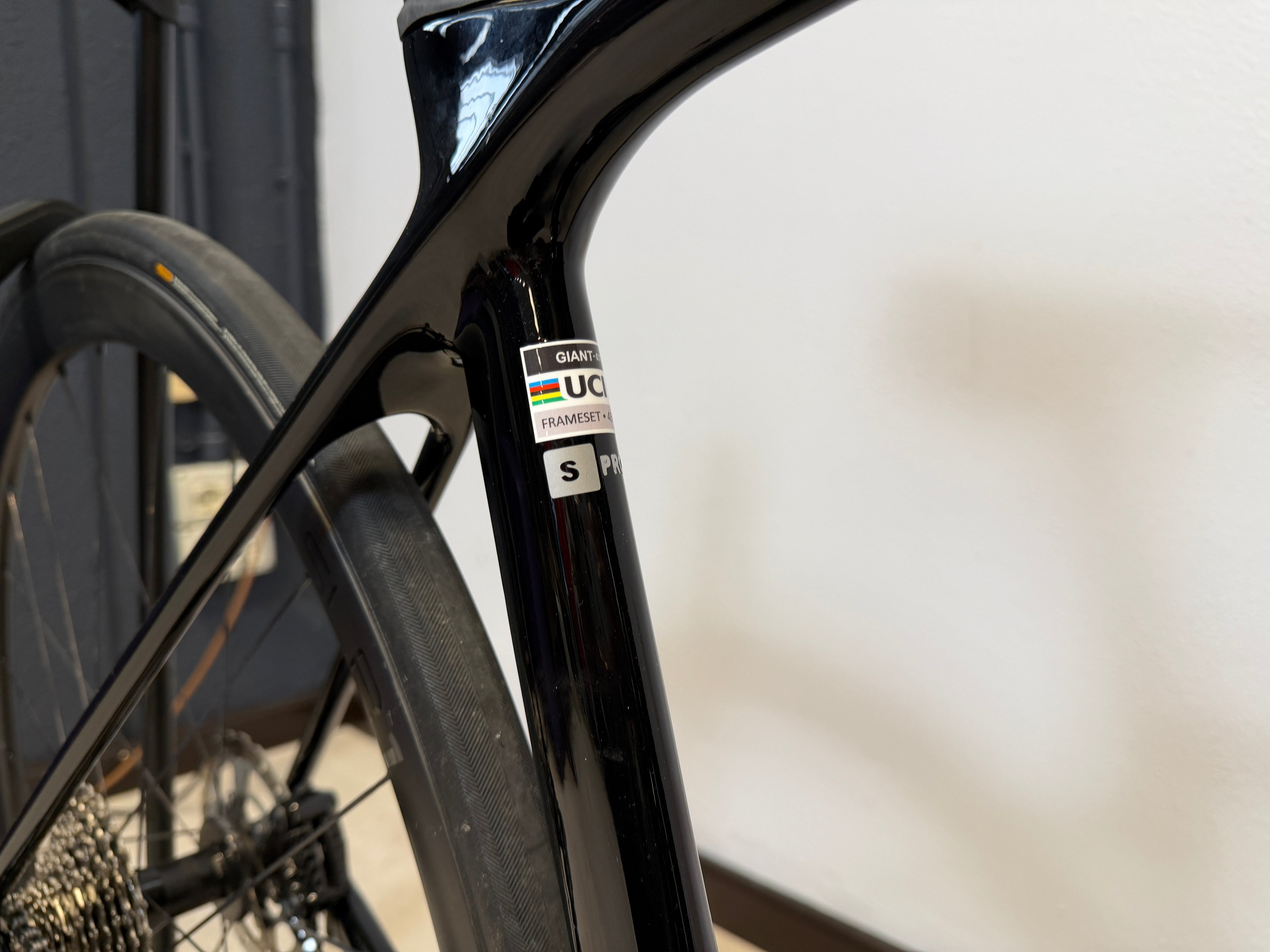 Giant TCR Advanced Pro Disc 1 Di2 2023