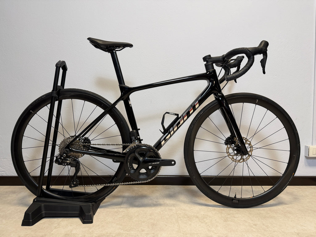 Giant TCR Advanced Pro Disc 1 Di2 2023