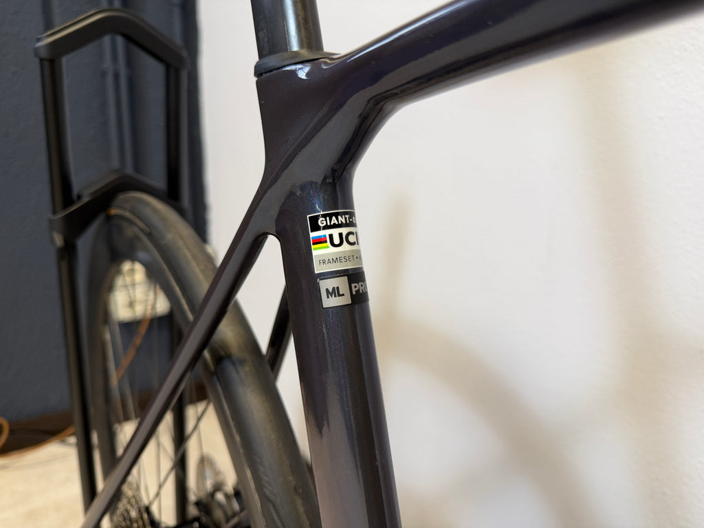 Giant TCR Advanced Pro 0 Di2 2025