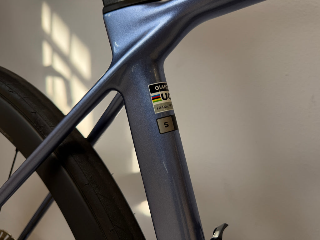 Giant TCR Advanced 2 KOM 2025