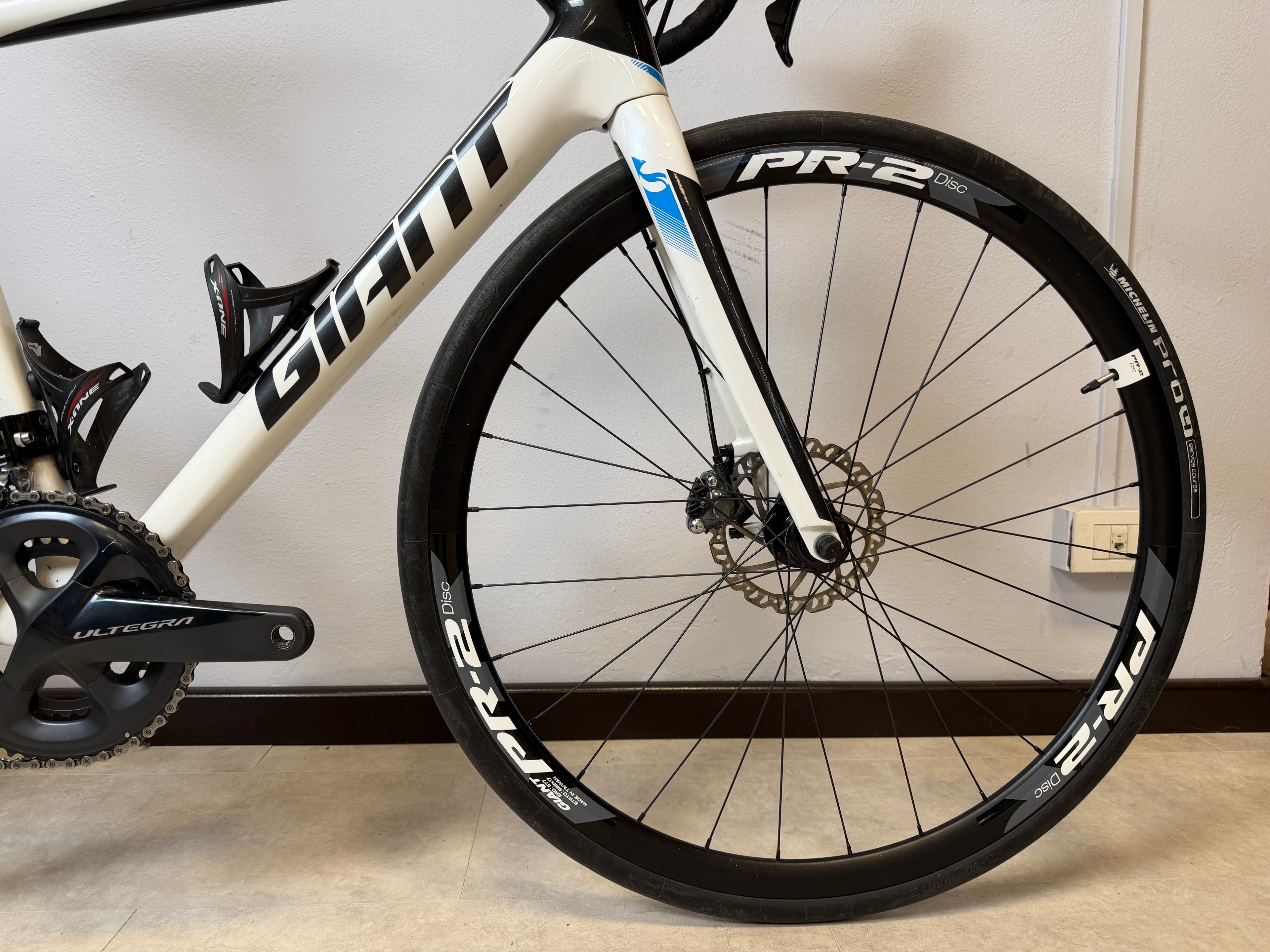 Giant Defy Advanced 2 Custom 2015
